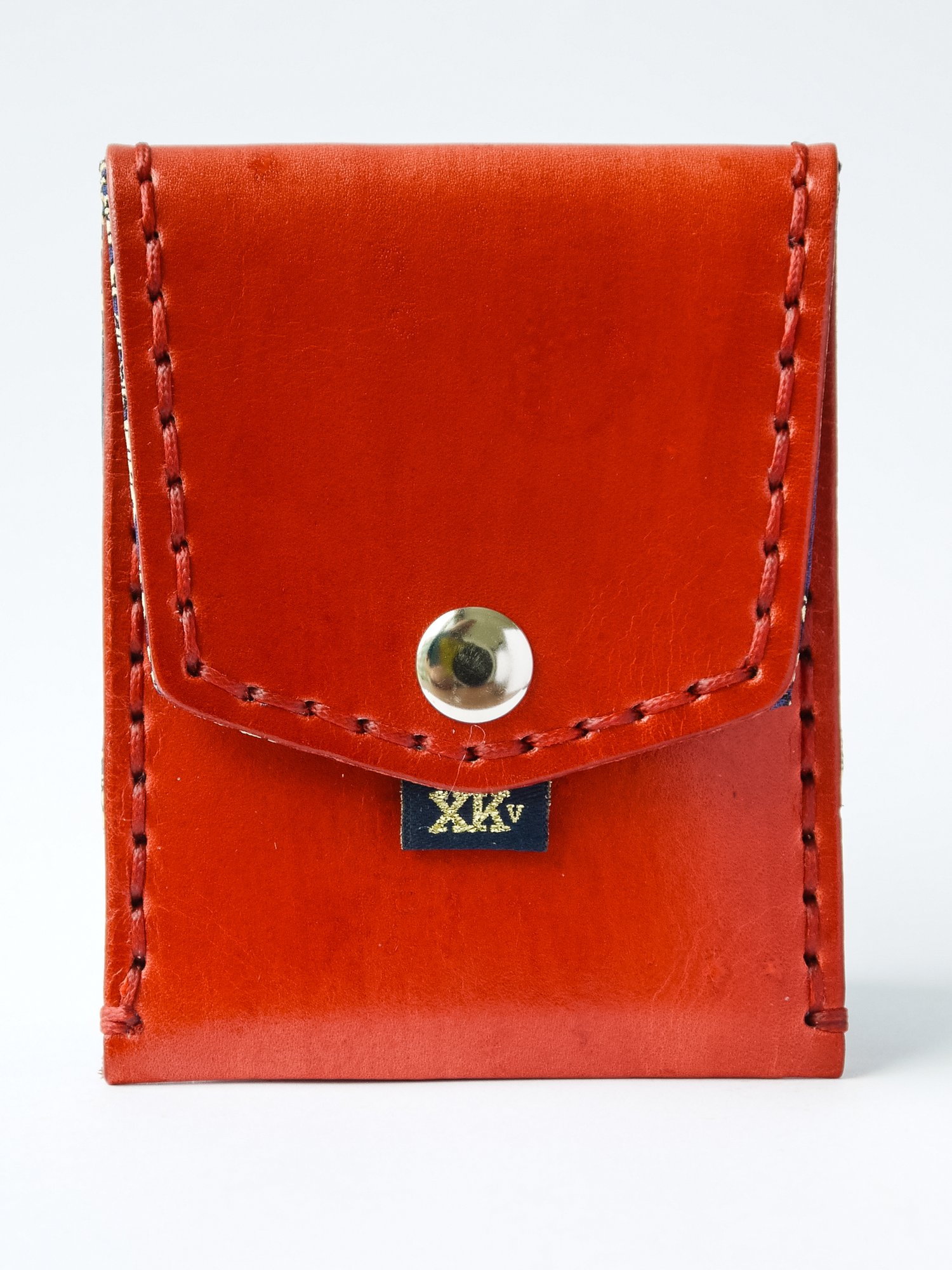 XKv 04 — closed, front