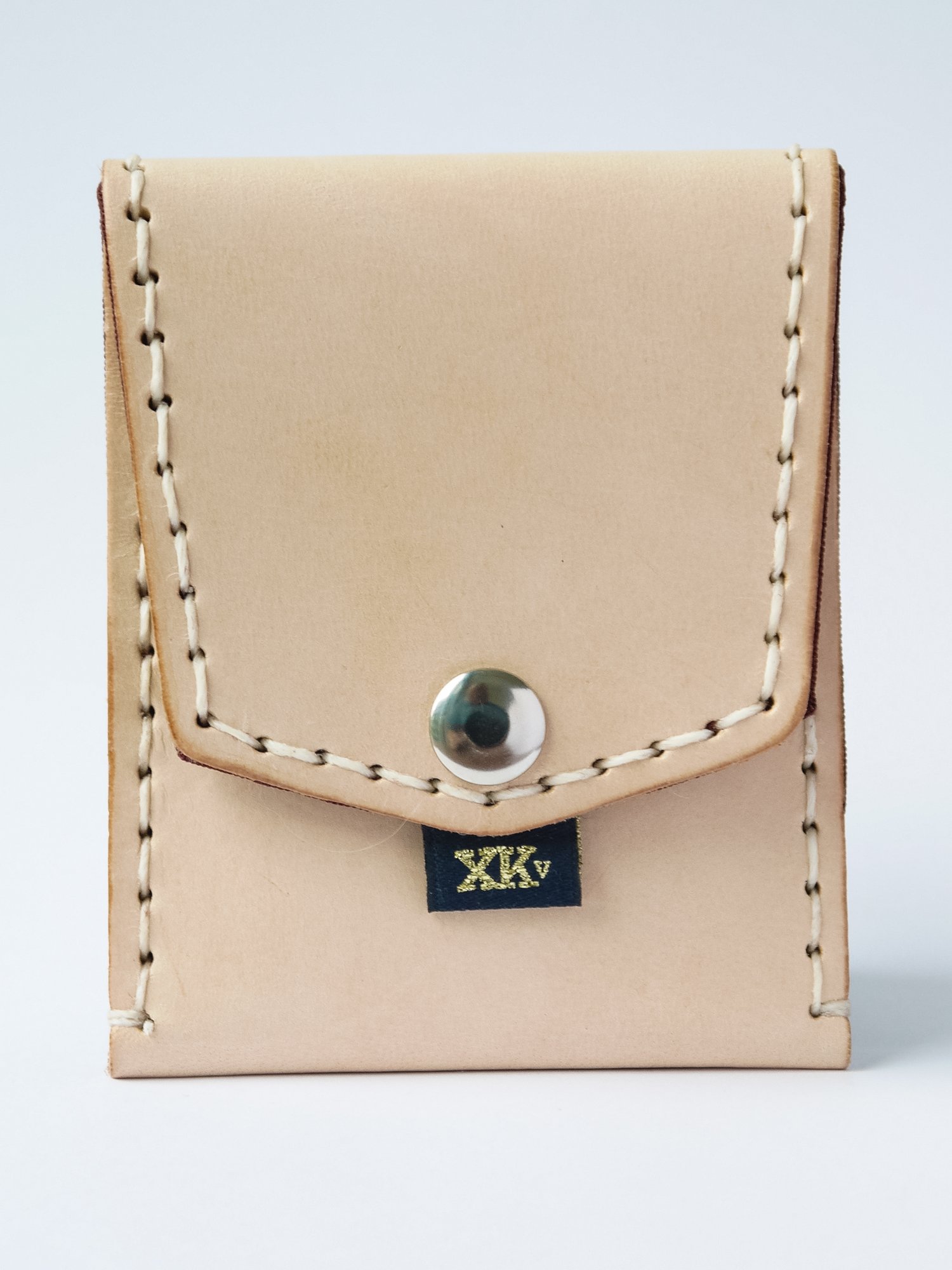 XKv 05 — closed, front