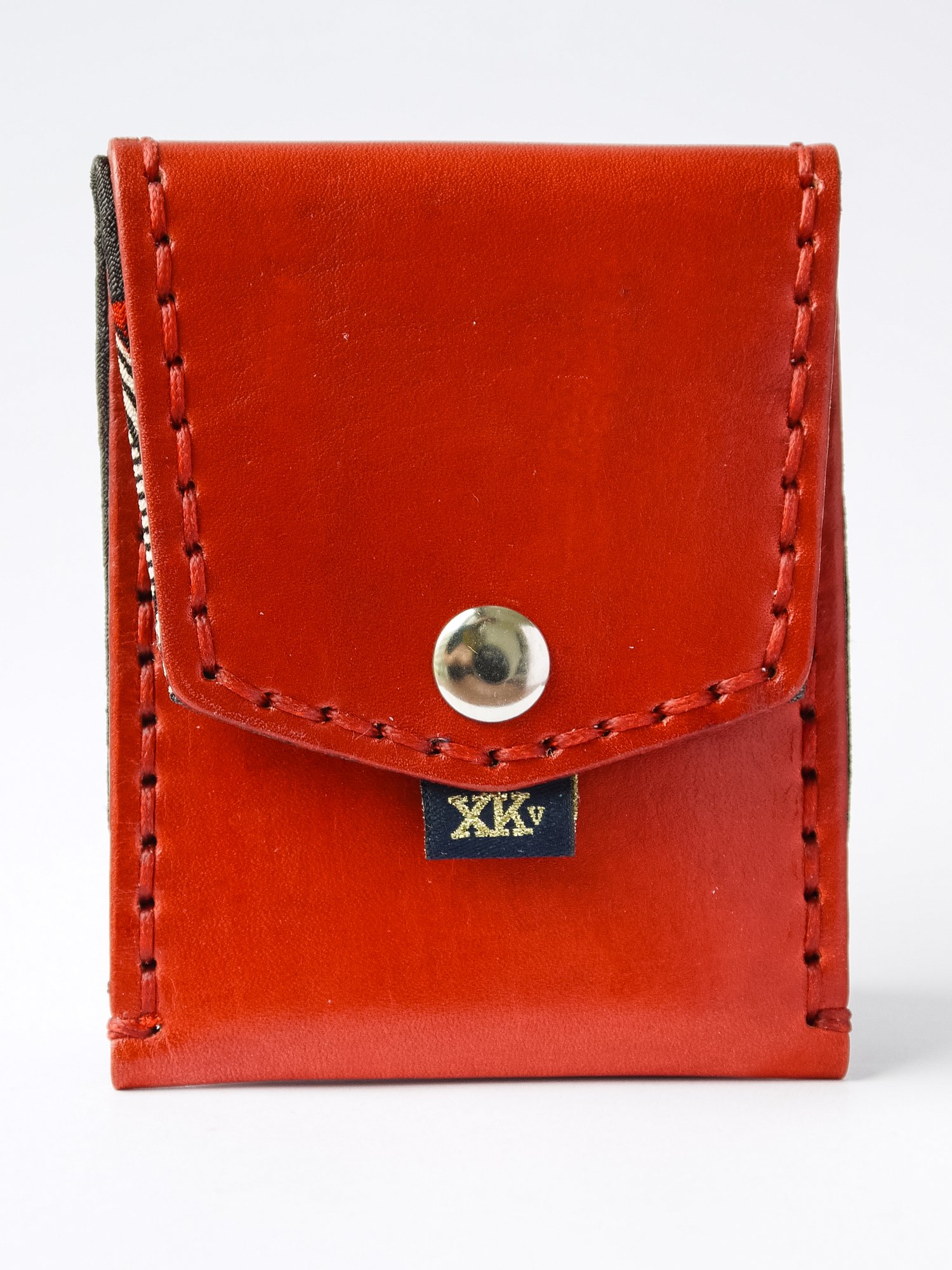 XKv 10 — closed, front