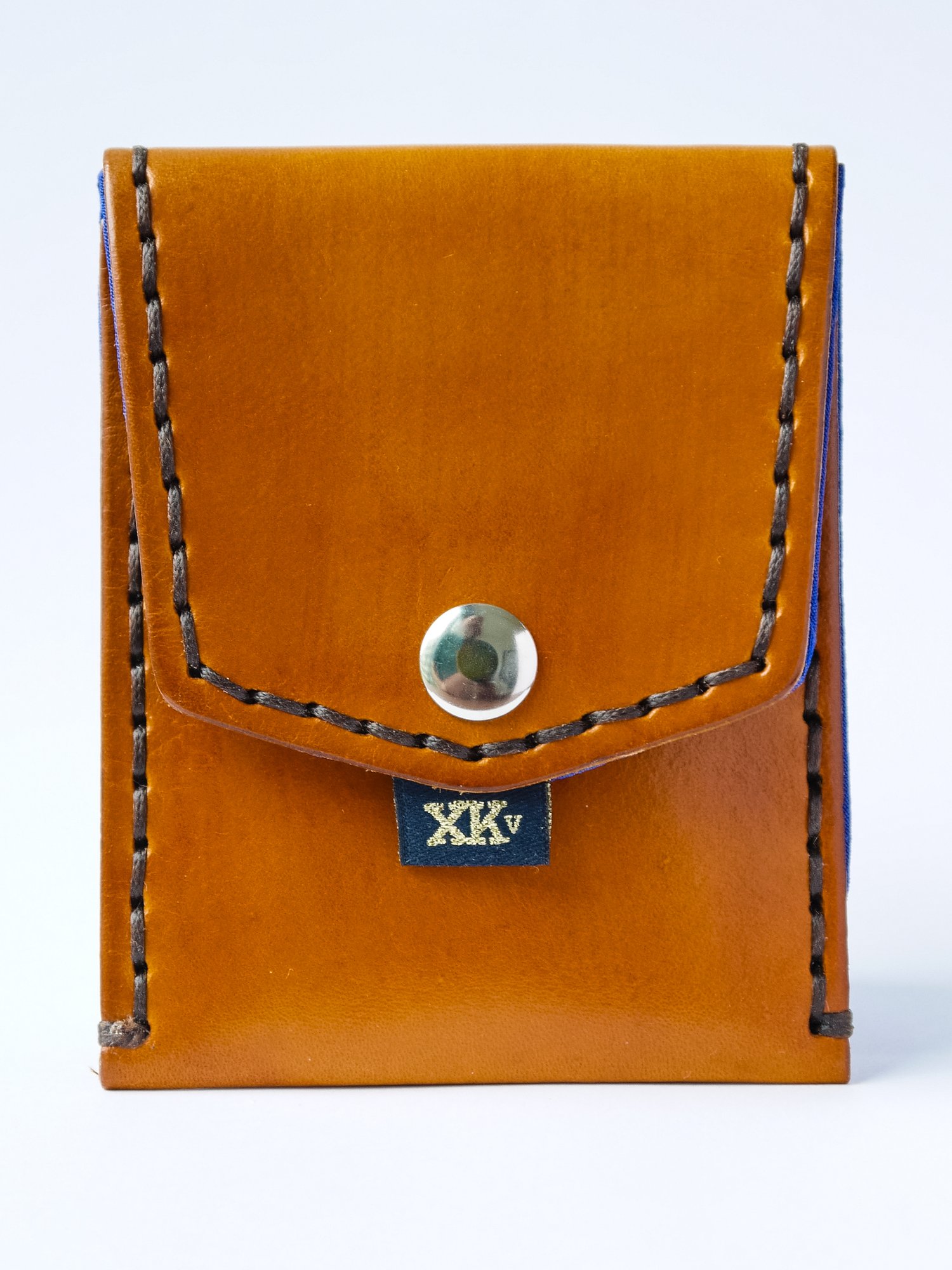 XKv 12 — closed, front